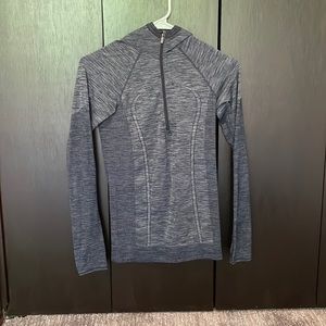 Lululemon pullover